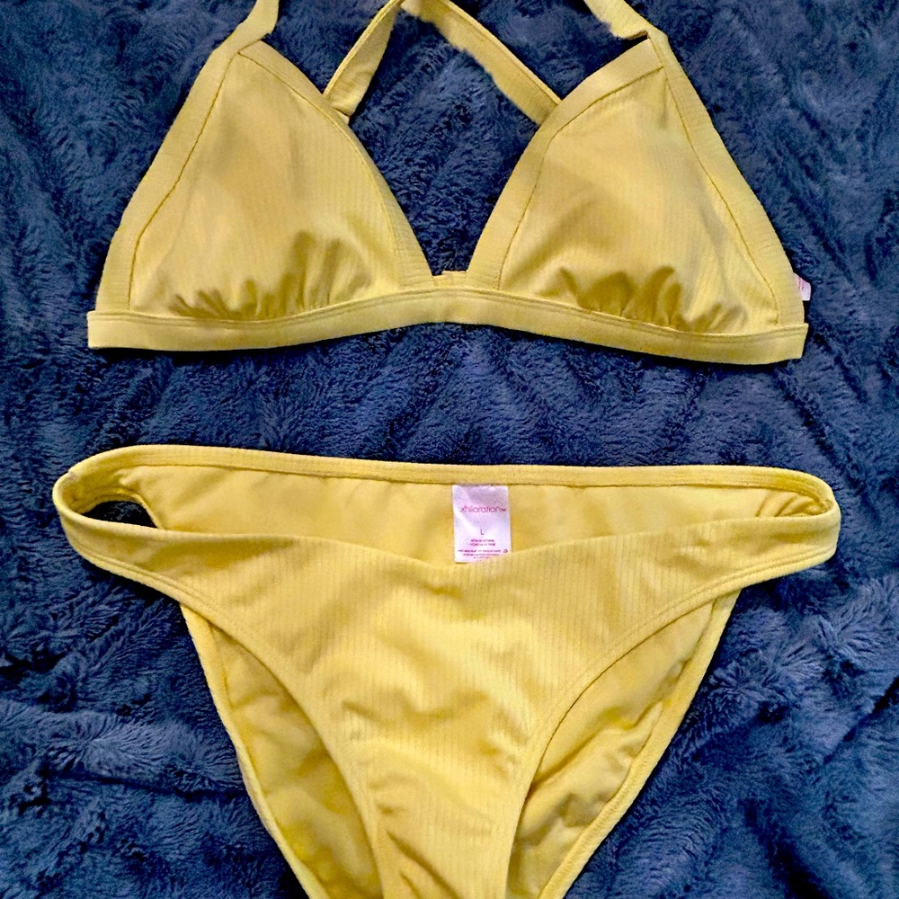 Yellow bikini
